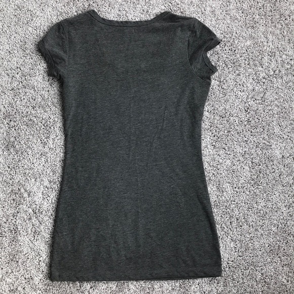 Guess Grey Graphic Tee - Picture 2 of 4